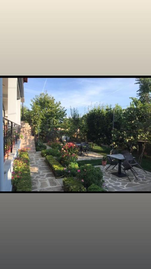 Garden Guest House Përmet المظهر الخارجي الصورة