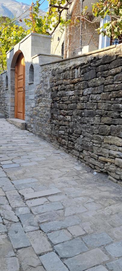 Garden Guest House Përmet المظهر الخارجي الصورة